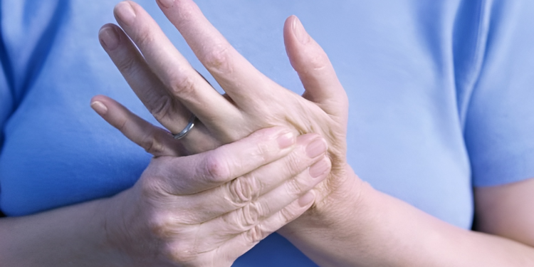Viêm khớp dạng thấp: Nguyên nhân, cách điều trị và phòng ngừa