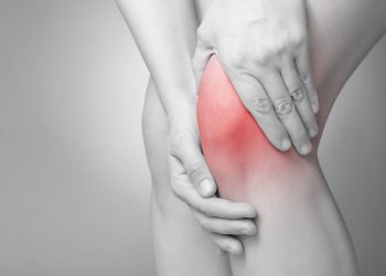 Viêm khớp nhiễm khuẩn: Nguyên nhân, triệu chứng, cách chẩn đoán và điều trị bệnh